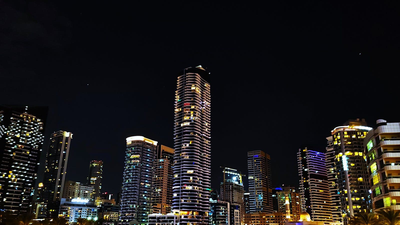 Best EV Chargers for Home — UAE
